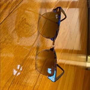 Women’s Ray Ban Sunglasses